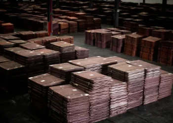 Trump impone arancel del 50% al cobre para “proteger la seguridad nacional”