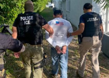 POR REDADAS EN TEXAS Temor agudiza la crisis laboral