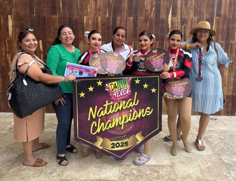 ALUMNAS DEL COBAT 01 Destacan en el concurso nacional de Dance4Ever