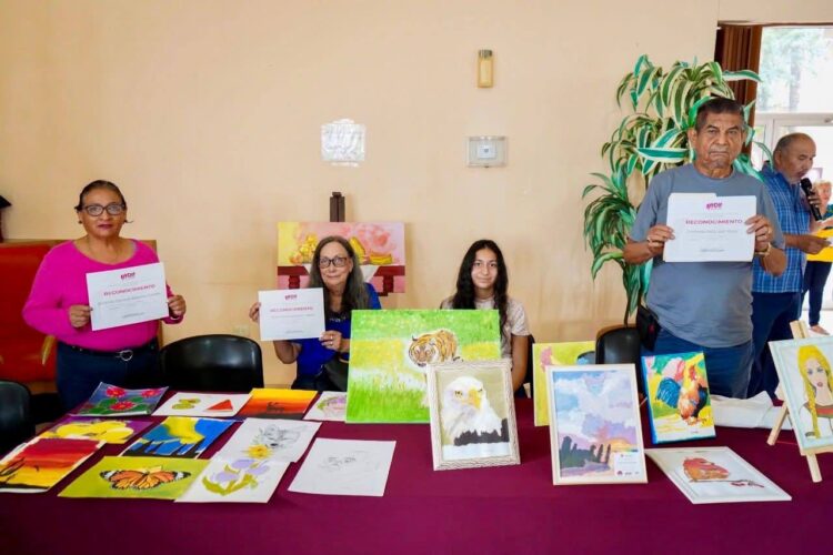 Impulsan bazar del arte del DIF