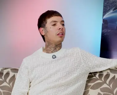 Natanael Cano defiende los corridos tumbados y critica la censura