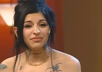 “Voy libre por la vida”: Cazzu habla de su renacer tras la ruptura con Nodal