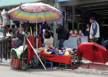 Informalidad alcanza un 40% del comercio local