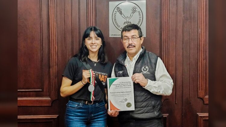 Emprenden Regina y Brandon viaje al mundial de esgrima en Europa