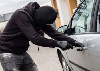 Policía refuerza campaña contra robos vehiculares