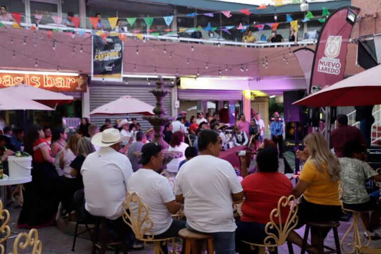 EL TALENTO LOCAL SE HACE PRESENTE EN LA 2DA JORNADA DE “CANTANDO EN EL MERCADO”