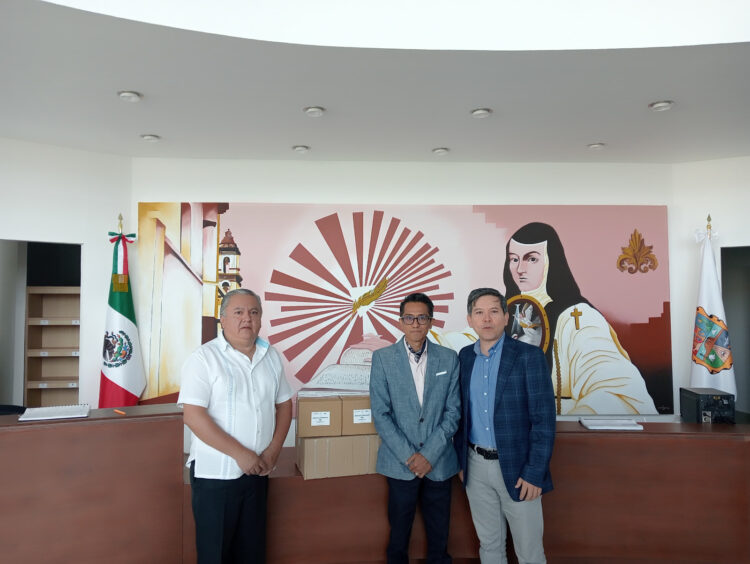 INTEGRAN COLECCIÓN DE PAULO FREIRE A BIBLIOTECAS MUNICIPALES DE NUEVO LAREDO