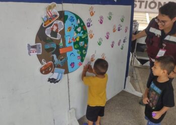 Niñas y niños se preparan para resguardar el planeta