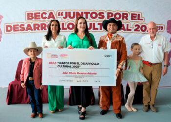 REFRENDAN COMPROMISO CON ARTISTAS Impulsan talento local con becas culturales