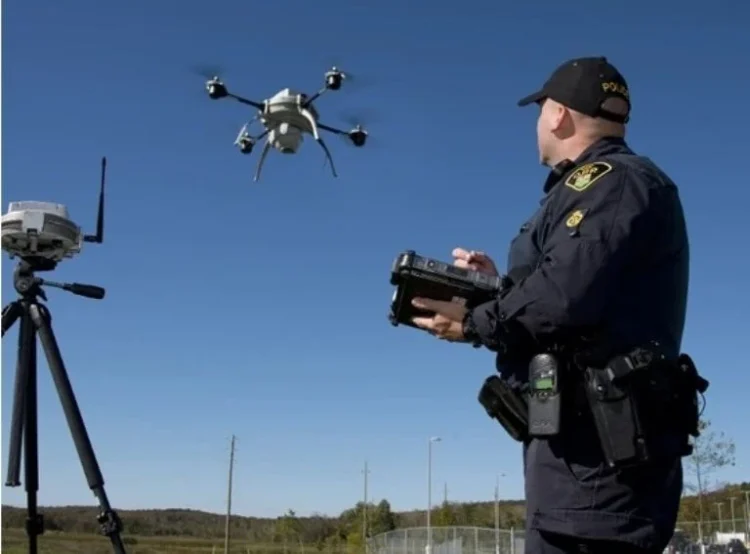 EN LAREDO, TEXAS Despliegue de drones fortalecen labor policial