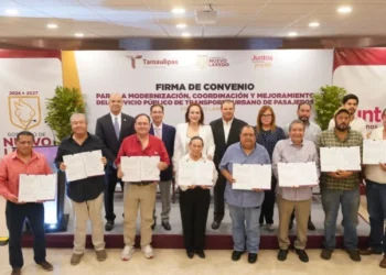 CARMEN LILIA Y CONCESIONARIOS Firman convenio; transformarán el transporte público de la ciudad