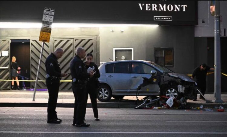 EN LOS ÁNGELES Atropellan a peatones; hay 30 heridos, siete en estado crítico