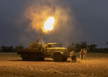 Ataques rusos continúan pese a ultimátum de Trump; 25 muertos en Ucrania