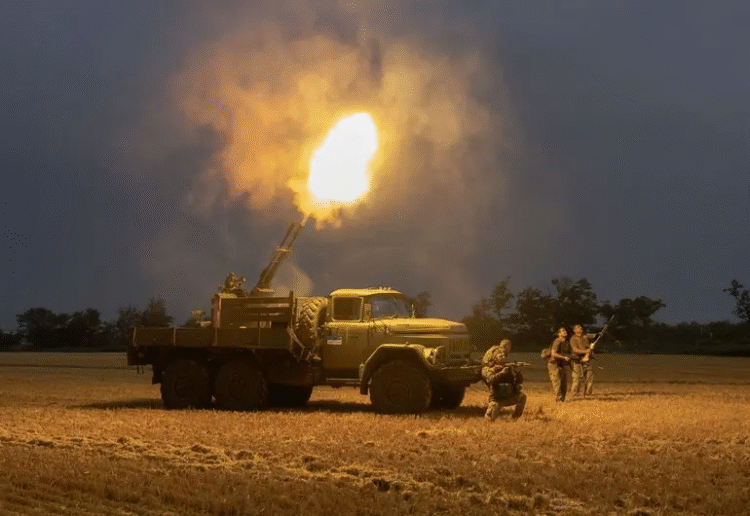 Ataques rusos continúan pese a ultimátum de Trump; 25 muertos en Ucrania