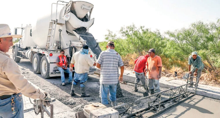 SUDAN LA GOTA GORDA Les gana el calor y recortan la chamba