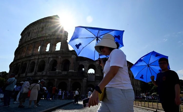 TEMPERATURAS RÉCORD Europa sufre consecuencias de calor; reportan 8 muertos