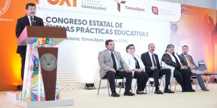 Desarrolla la UAT foro de experiencias educativas