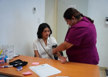 GOBIERNO MUNICIPAL Entregan más de mil certificados médicos gratuitos