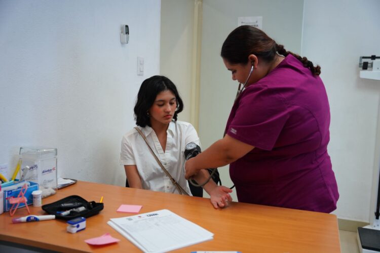 GOBIERNO MUNICIPAL Entregan más de mil certificados médicos gratuitos