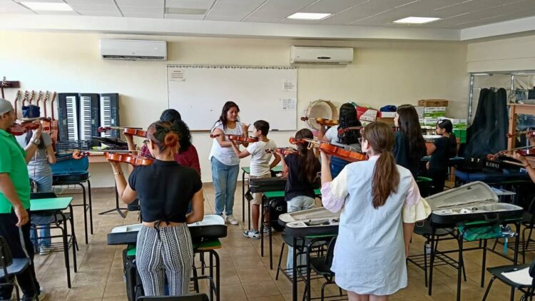 DIF NUEVO LAREDO MANTIENE ABIERTAS INSCRIPCIONES EN CURSOS DE LA ESCUELA DE MÚSICA