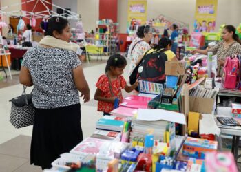 Promueven participación en Bazar Back to School