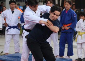 Presenta UAT oferta deportiva y cultural a nuevos estudiantes