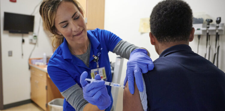 Alumnos deberán cumplir con las vacunas para nuevo ciclo escolar