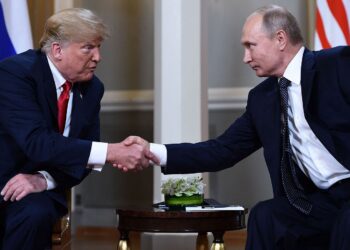 LE PONEN FECHA Anuncia Trump reunión con Putin en Alaska