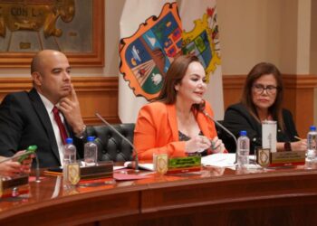 CABILDO DE NUEVO LAREDO Aprueba condonación total en los recargos del predial