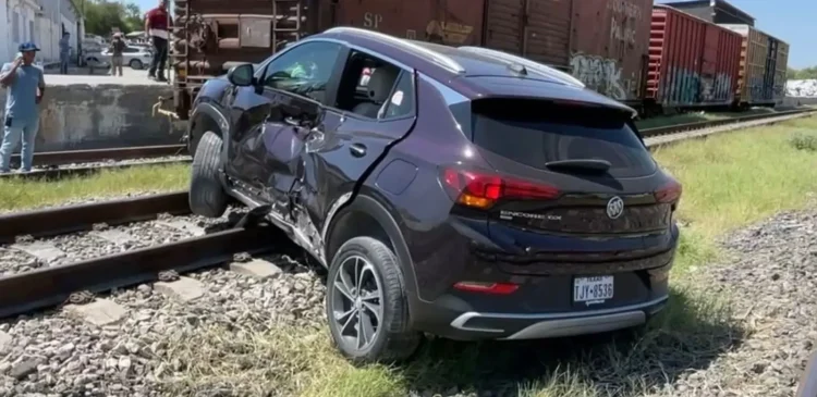 PELIGRO EN LAS VÍAS Cruces ferroviarios sin advertencia