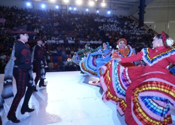 Presenta UAT con éxito Festival de Folklor Universitario 2025
