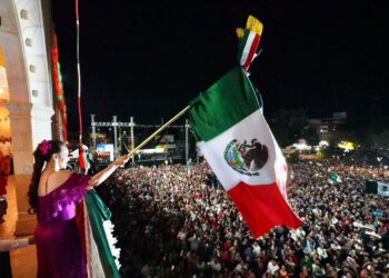 ¡VIVA MÉXICO! Vive Nuevo Laredo el Grito de Independencia