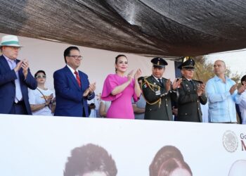 FESTEJAN INDEPENDENCIA EN NLD Encabeza Carmen Lilia el desfile cívico-militar