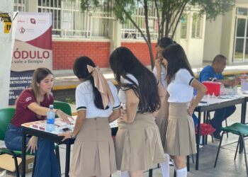 IMJUVE brinda salud sexual a jóvenes CONALEP
