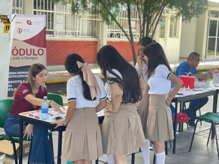 IMJUVE brinda salud sexual a jóvenes CONALEP