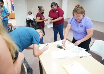 CONVOCAN EN NUEVO LAREDO A ESTUDIANTES CON DISCAPACIDAD A SOLICITAR BECA EDUCATIVA