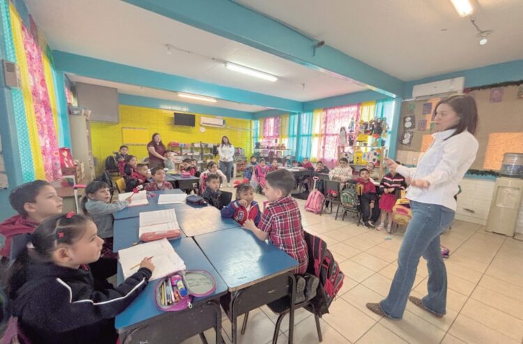 ARRANCA HOY CICLO ESCOLAR 2025-2026 A clases, más de 70 mil estudiantes