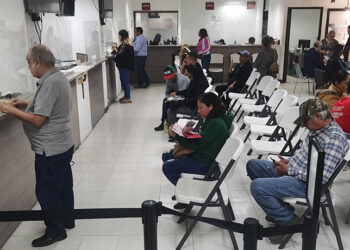 Ya generan rezago: 10% de autos REPUVE se quedan sin emplacar