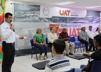 Extiende la UAT a más municipios sus servicios educativos en línea