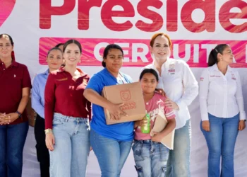 PRESIDENCIA CERQUITA DE TI Lleva Carmen Lilia servicios de gobierno a Los Encinos