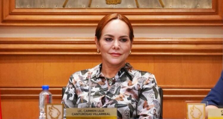 CABILDO DE NUEVO LAREDO Amplían la convocatoria de beca municipal para titulación