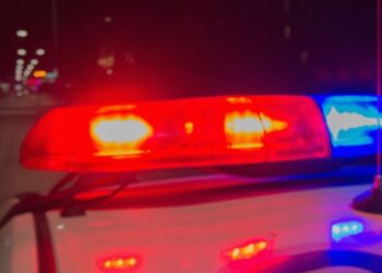 Investigan accidente vial con víctima abandonada