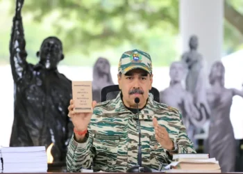 CRECE LA TENSIÓN Maduro despliega 25 mil militares en frontera