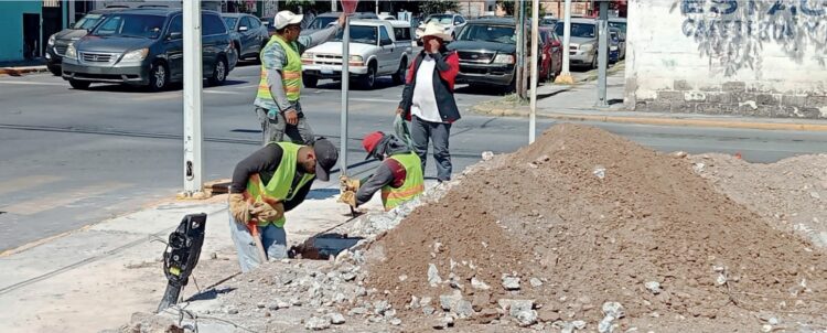 POR ESCASEZ EN LA CIUDAD Continúa contratación de albañiles foráneos en NLD