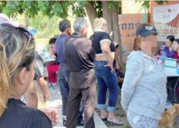 Refuerza Capasits brigadas de salud en comunidades