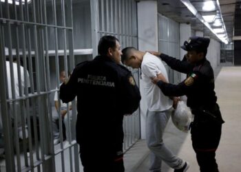 ARQUIDIÓCESIS DE MÉXICO Iglesia: urge justicia a los reos sin sentencia