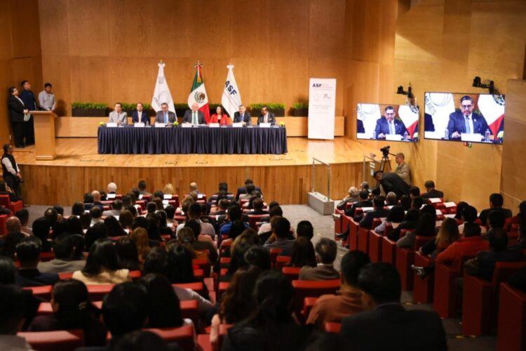 Fortalece UAT manejo eficiente y transparente de los recursos