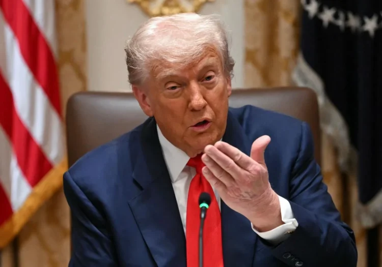 ADVIERTE TRUMP A HAMAS O se desarman, o EUA los desarmará con violencia