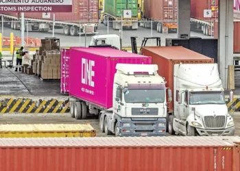 PLANTEAN 5 MODIFICACIONES A LEY ADUANERA Aduaneros aseguran patente por 20 años