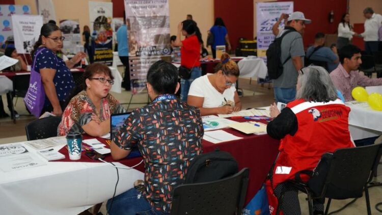 SEMANA DE 40 HORAS Será de la mano con las empresas